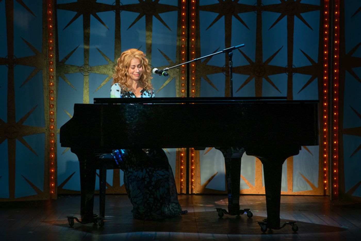 Photos: First Look At BEAUTIFUL: THE CAROLE KING MUSICAL At The John W. Engeman Theater  Image
