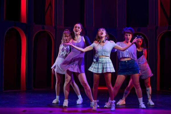 Photos: First Look at CRUEL INTENTIONS: THE '90S MUSICAL at Ray of Light Theatre  Image