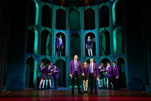 Photos: First Look at CRUEL INTENTIONS: THE '90S MUSICAL at Ray of Light Theatre  Image