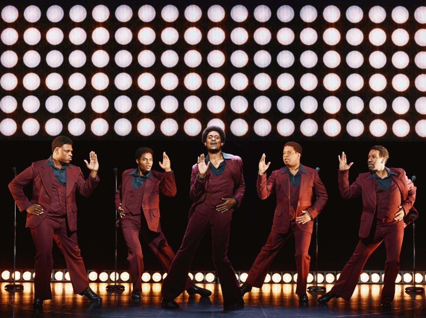 Review: AIN'T TOO PROUD Puts the Spotlight on the Passion and Soul of The Temptations  Image