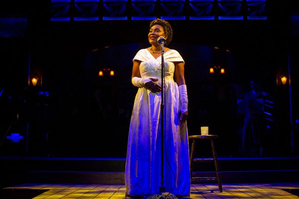 Photos: First Look: Tanea Renee As 'Billie Holiday' In Baltimore Center Stage's LADY DAY AT EMERSON'S BAR AND GRILL   Image