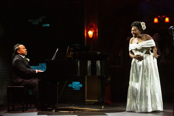 Photos: First Look: Tanea Renee As 'Billie Holiday' In Baltimore Center Stage's LADY DAY AT EMERSON'S BAR AND GRILL   Image