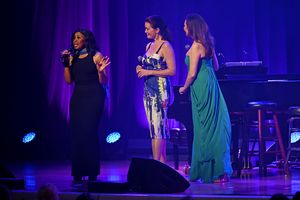 NEW YORK, NEW YORK - SEPTEMBER 18: (L-R) Sharon Catherine Brown, Bellamy Young, and D Photo