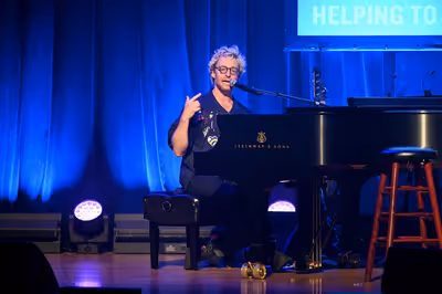 NEW YORK, NEW YORK - SEPTEMBER 18: Matt Gould performs onstage during the 9th Annual  Photo