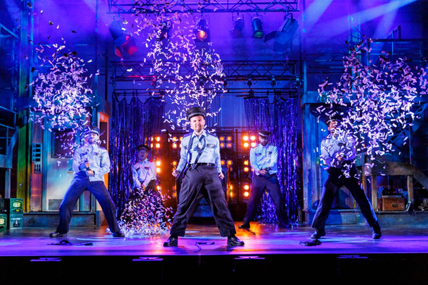 Photos: Get a First Look at THE FULL MONTY UK Tour  Image
