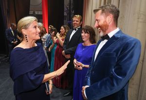 HRH meeting the cast and the show’s hosts BBC Radio Solent’s Lou Hannan and Broadway legend, Earl Carpenter @ BroadwayWorld HRH meeting the cast and the show’s hosts BBC Radio Solent’s Lou Hannan and Broad Photo
