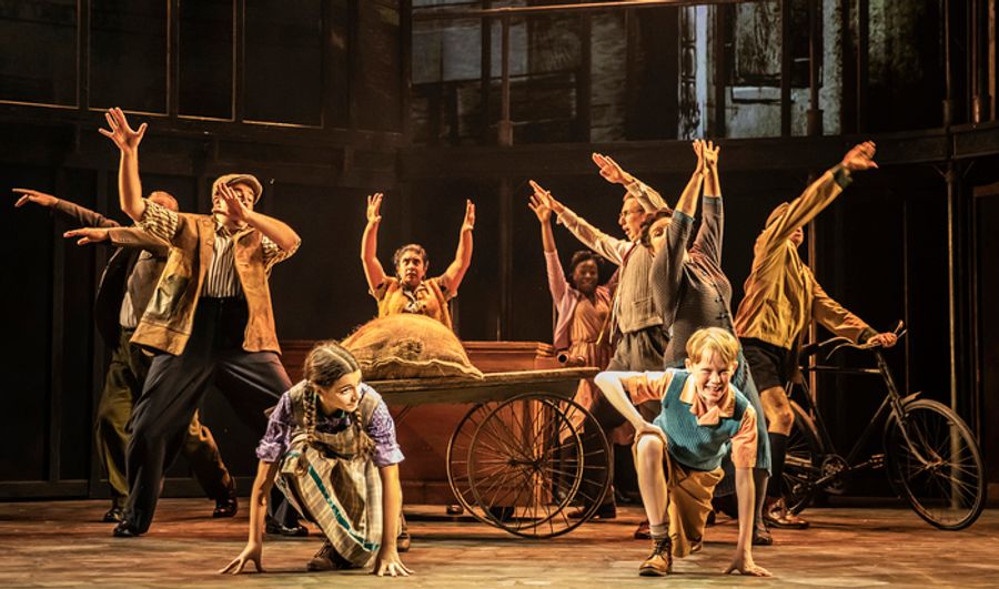 Photos/Video: First Look at Photos and a New Music Video From THE BOOK THIEF Image