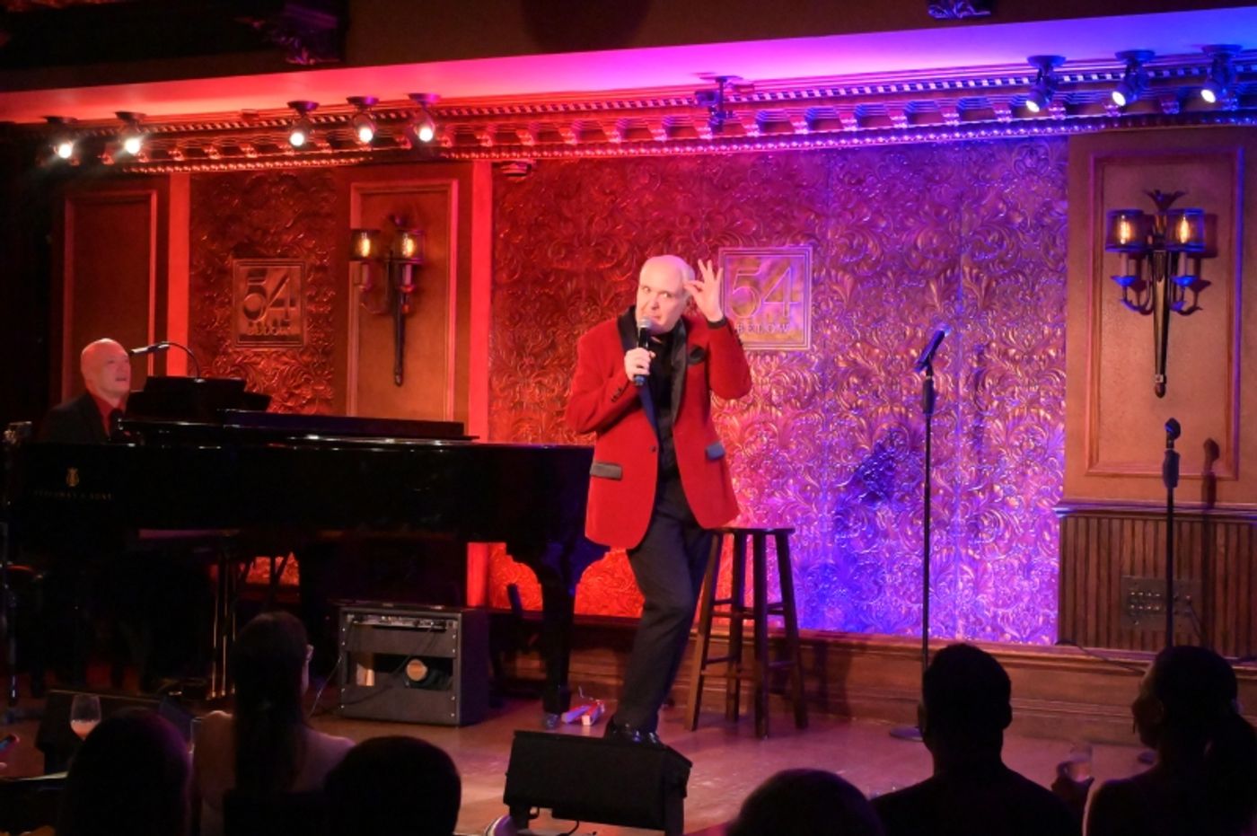 Photos: Robert Driemeyer Debuts BROADWAY BARFLY at 54 Below  Image