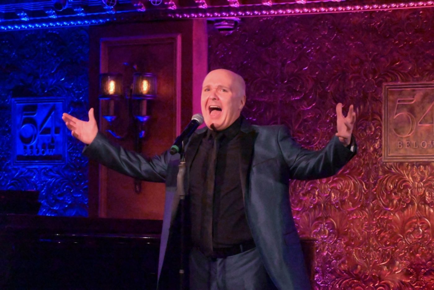 Photos: Robert Driemeyer Debuts BROADWAY BARFLY at 54 Below  Image