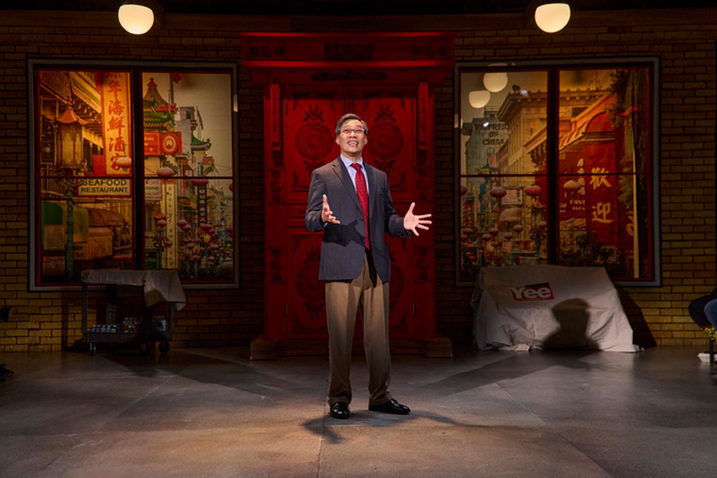 Photos: First Look at KING OF THE YEES at Signature Theatre  Image
