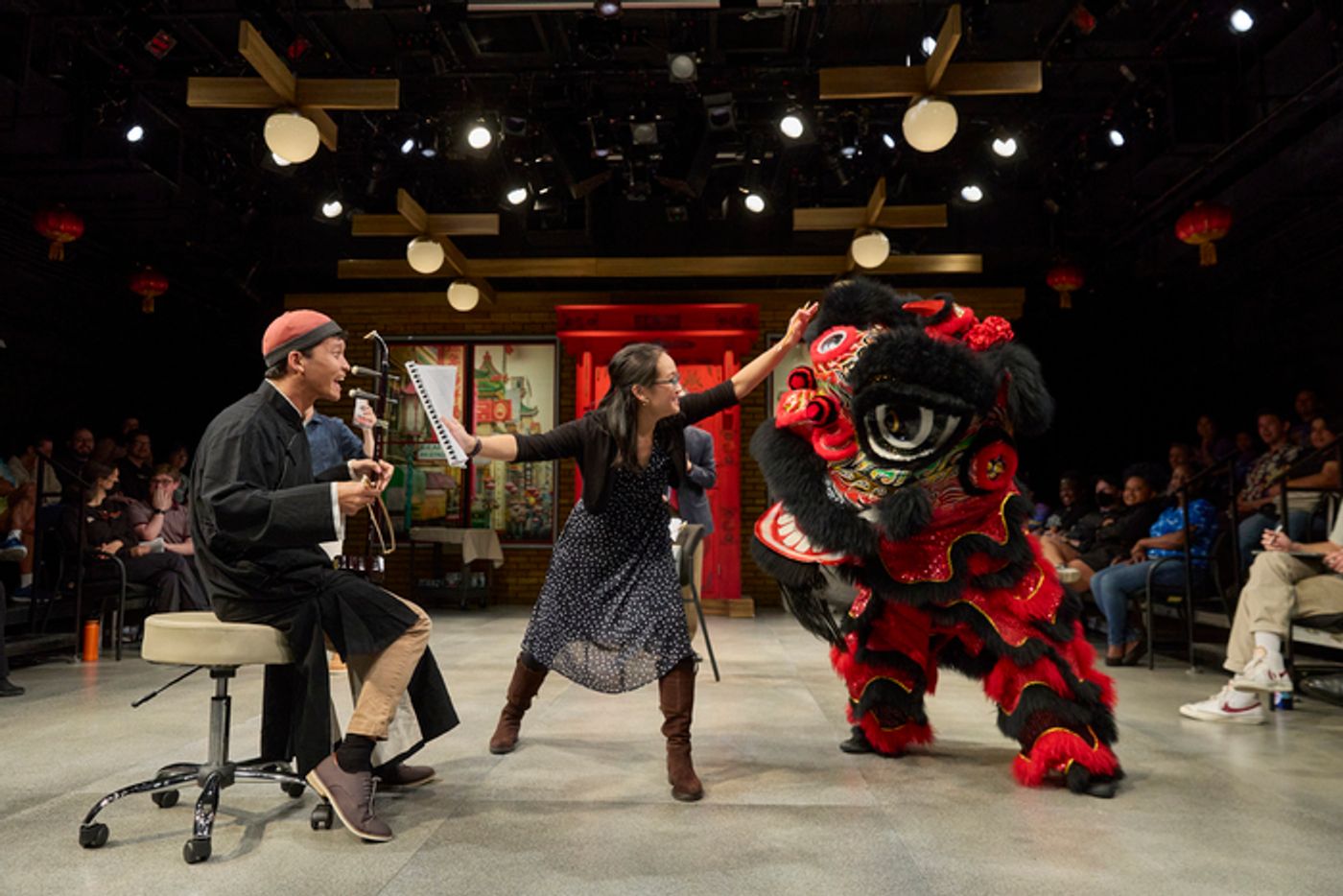 Photos: First Look at KING OF THE YEES at Signature Theatre  Image