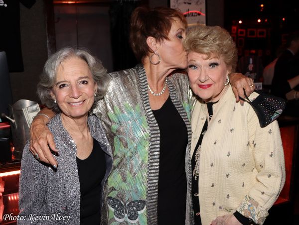 Photos: Singer/Songwriter Amanda McBroom Returns To Birdland Jazz  Image