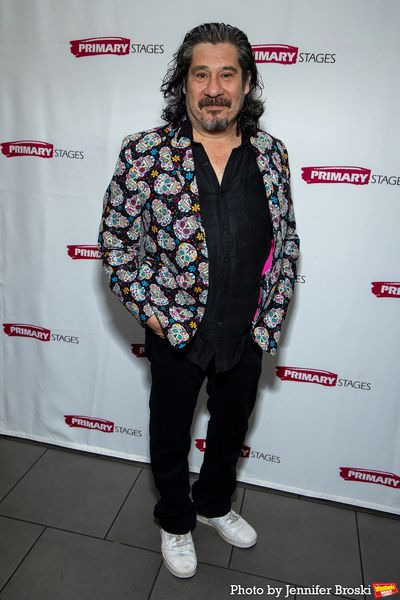 Triney Sandoval Photo