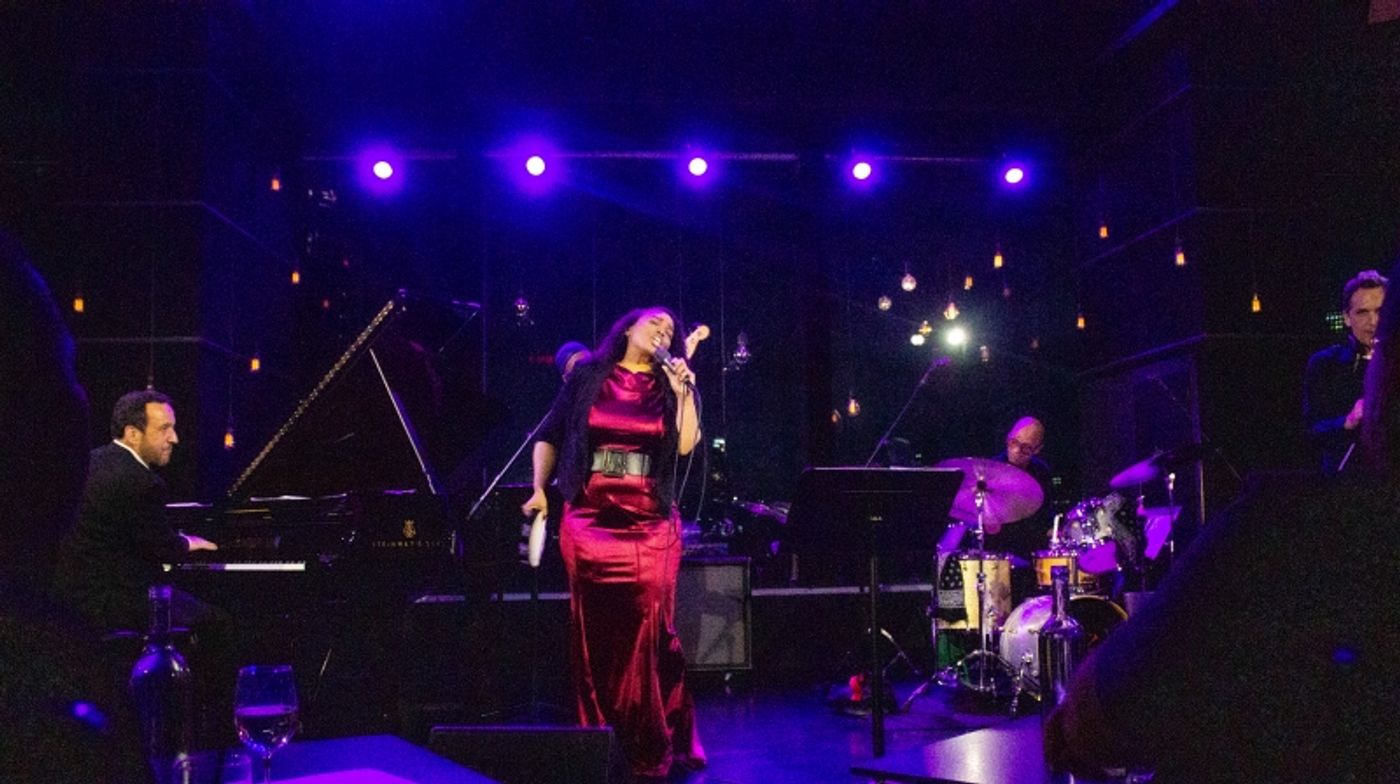 Review: Viral Social Media STARR Sings Her Music Live At Dizzy's Club Introducing Her New Album DARA STARR TUCKER  Image