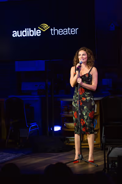 Laura Benanti
 Photo