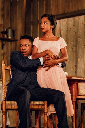  Leslie Odom, Jr. and Kara Young Photo