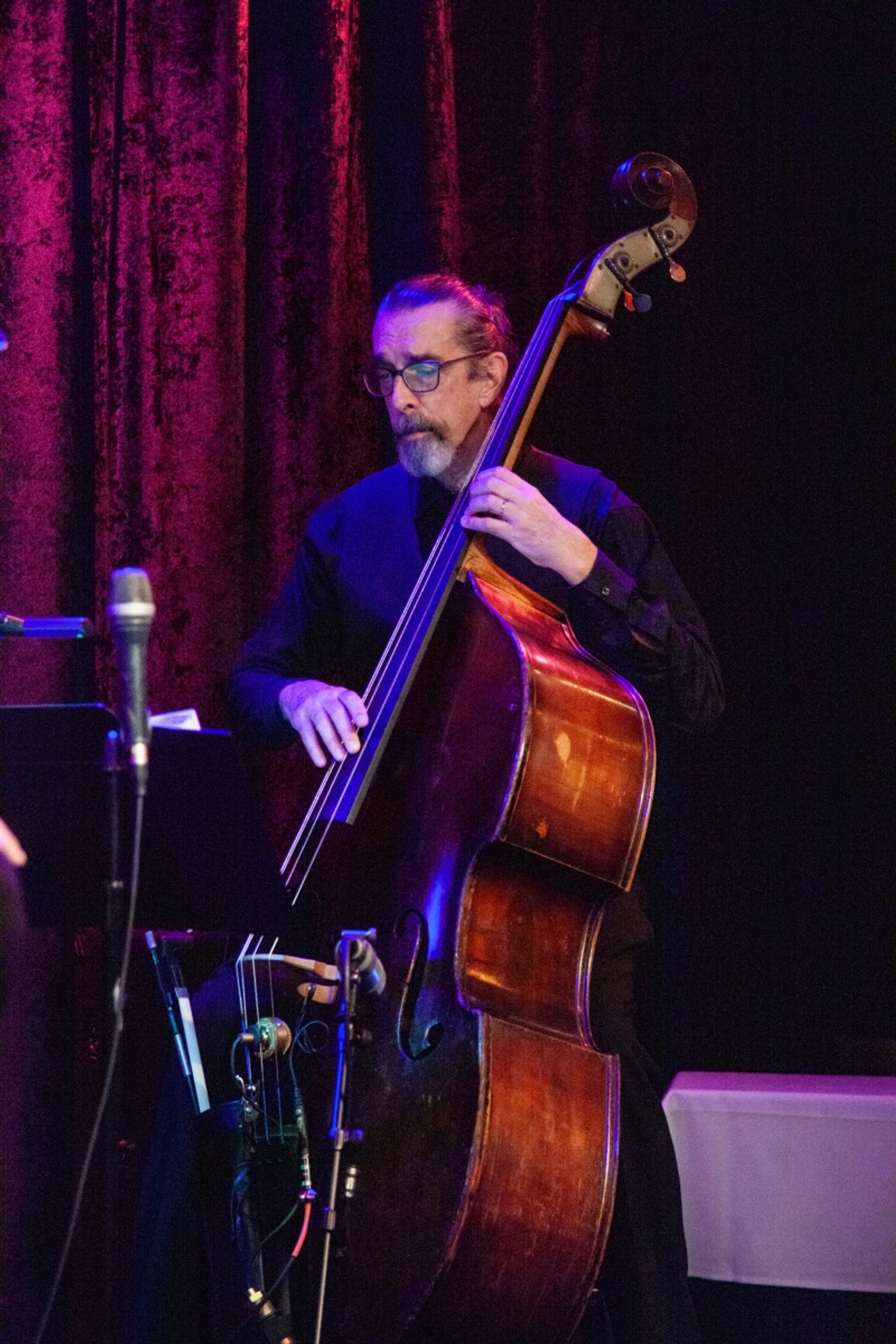 Review: Amanda McBroom SUCH GOOD FRIENDS At Birdland Such Good Storytelling Review: Amanda McBroom SUCH GOOD FRIENDS At Birdland Such Good Storytelling Image