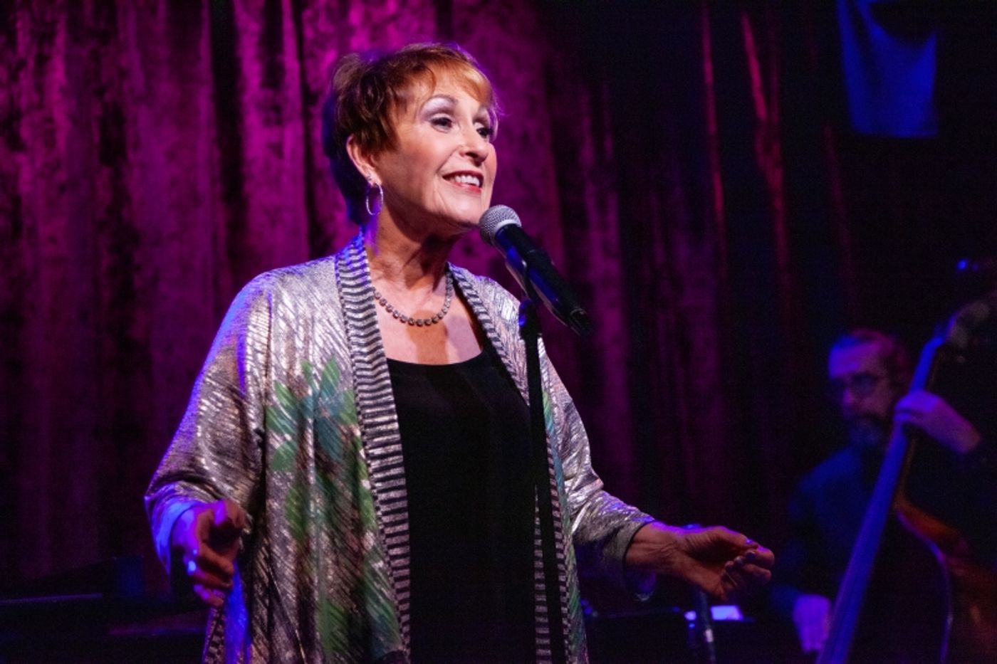Review: Amanda McBroom SUCH GOOD FRIENDS At Birdland Such Good Storytelling Review: Amanda McBroom SUCH GOOD FRIENDS At Birdland Such Good Storytelling Image