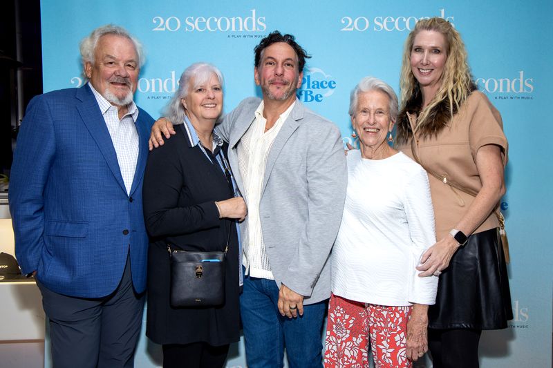 Photos: Thomas Sweitzer's 20 SECONDS Celebrates Opening Night — photo 21 of 23