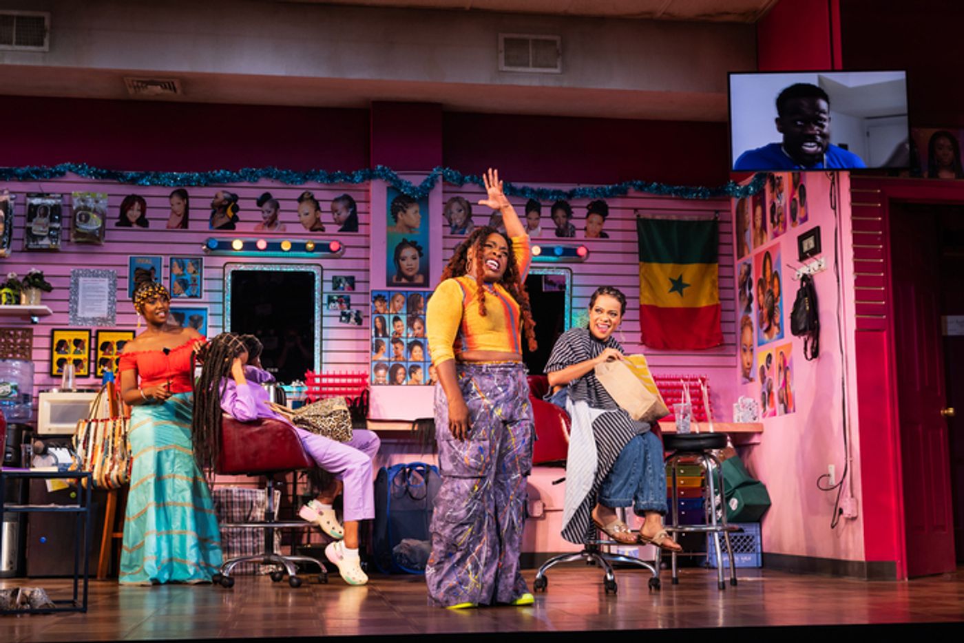 Photos: First Look at JAJA'S AFRICAN HAIR BRAIDING on Broadway  Image