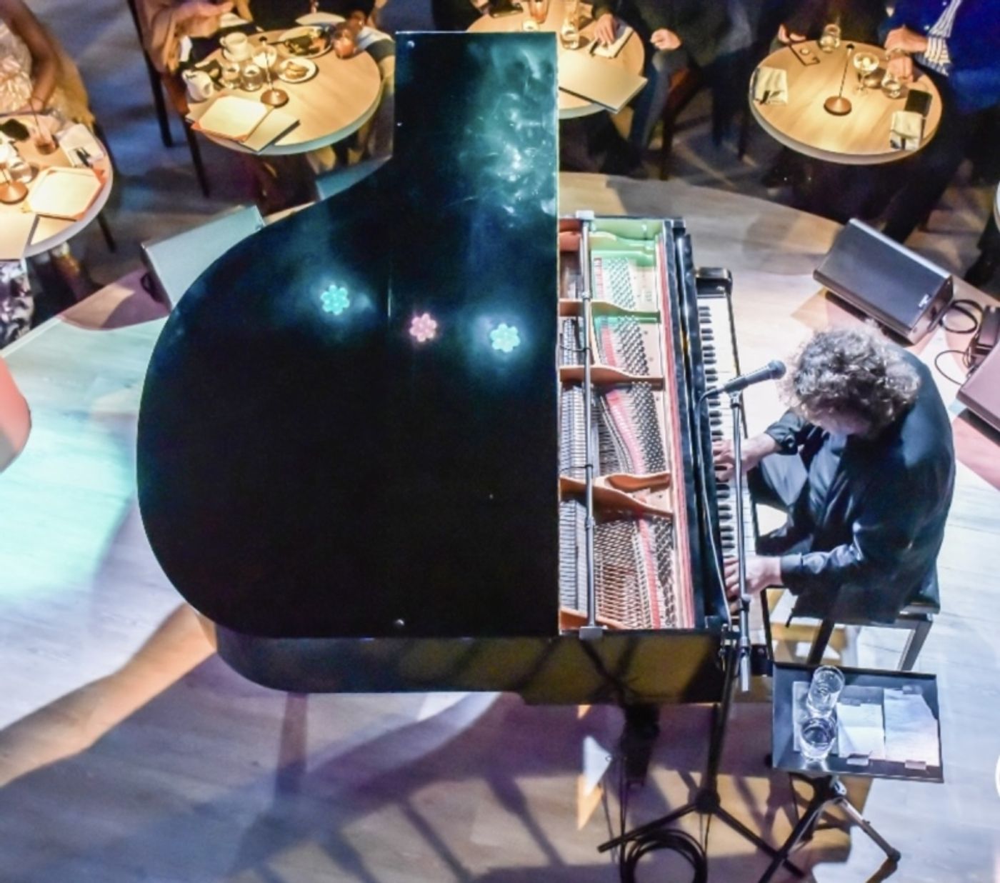 RANDY EDELMAN Brings Decades Of Songs And Scores To His Fans at Chelsea Table + Stage RANDY EDELMAN Brings Decades Of Songs And Scores To His Fans at Chelsea Table + Stage Image