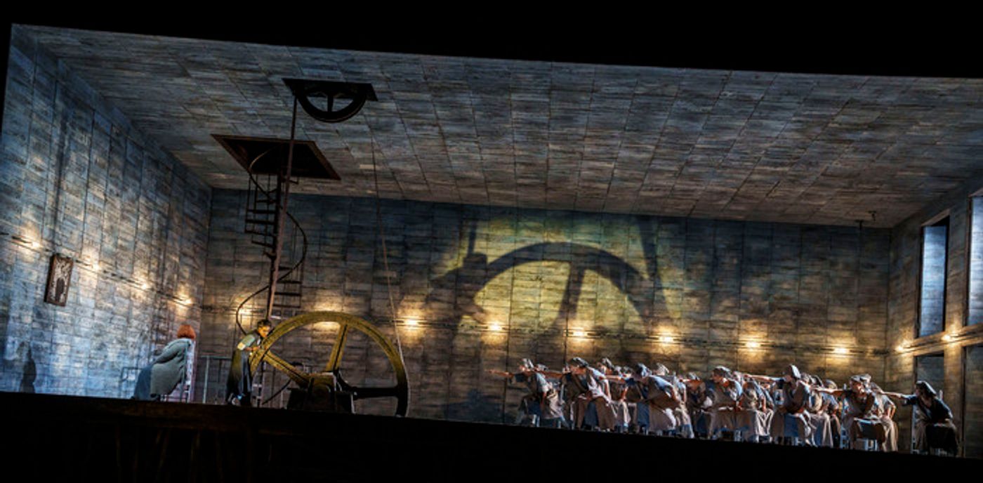 Photos: First Look at Chicago Lyric Opera's THE FLYING DUTCHMAN  Image