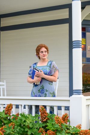 Cecily Ellis-Bills @ BroadwayWorld Cecily Ellis-Bills Photo