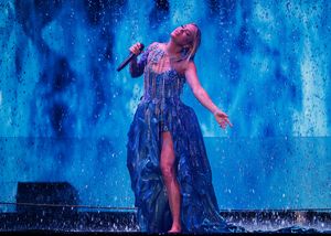 Carrie Underwood @ BroadwayWorld Carrie Underwood Photo