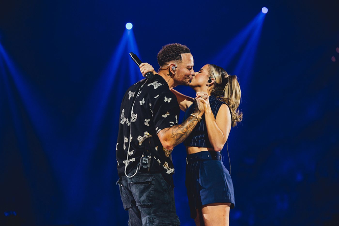 Photos: Kelly Clarkson, Lenny Kravitz & More Play The 2023 iHeartRadio Music Festival  Image