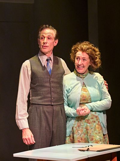 Steven Serlin, Hannah-Jane Fox Photo