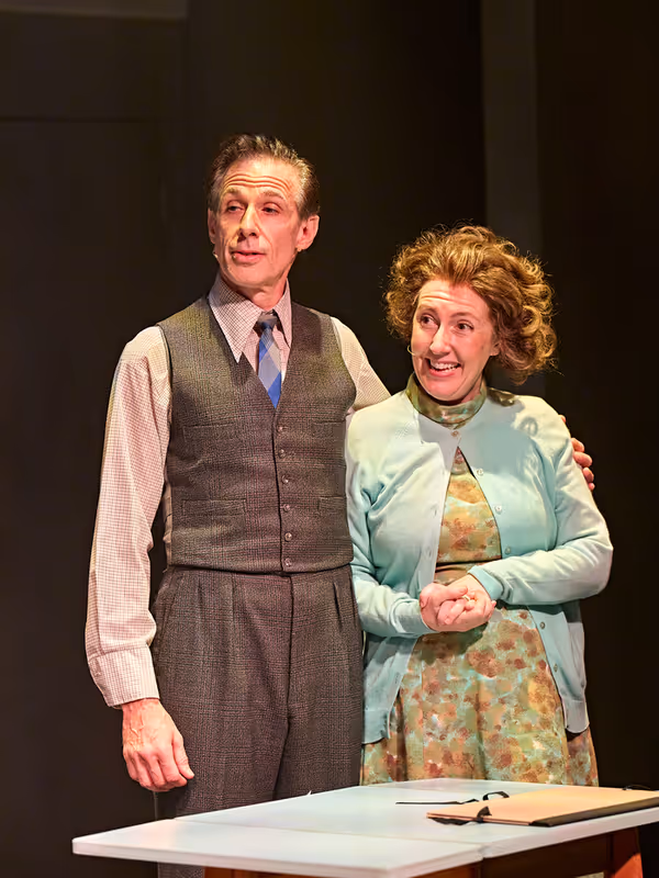 Steven Serlin, Hannah-Jane Fox Photo