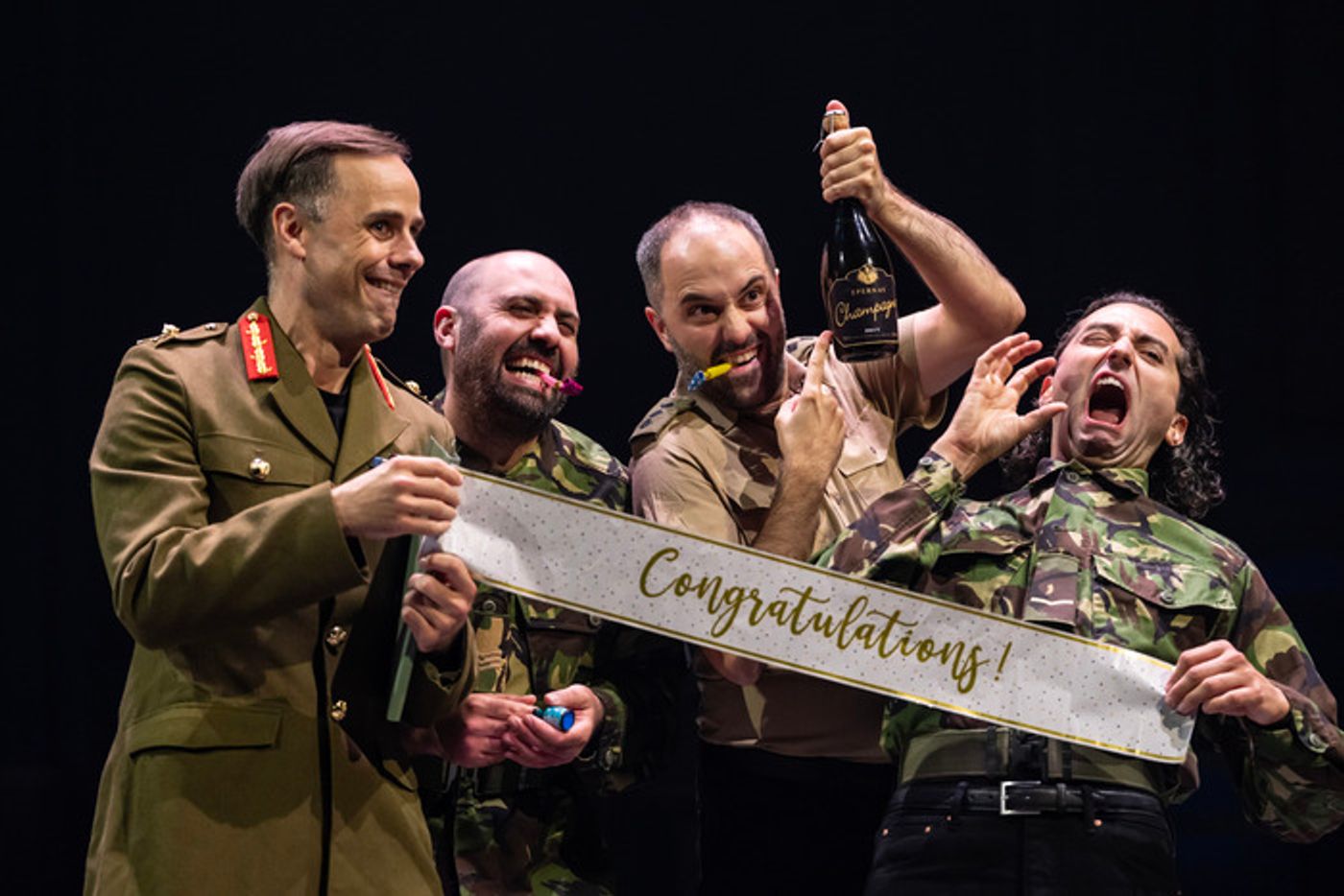 Photos: First Look At The UK National Tour of QUIZ  Image