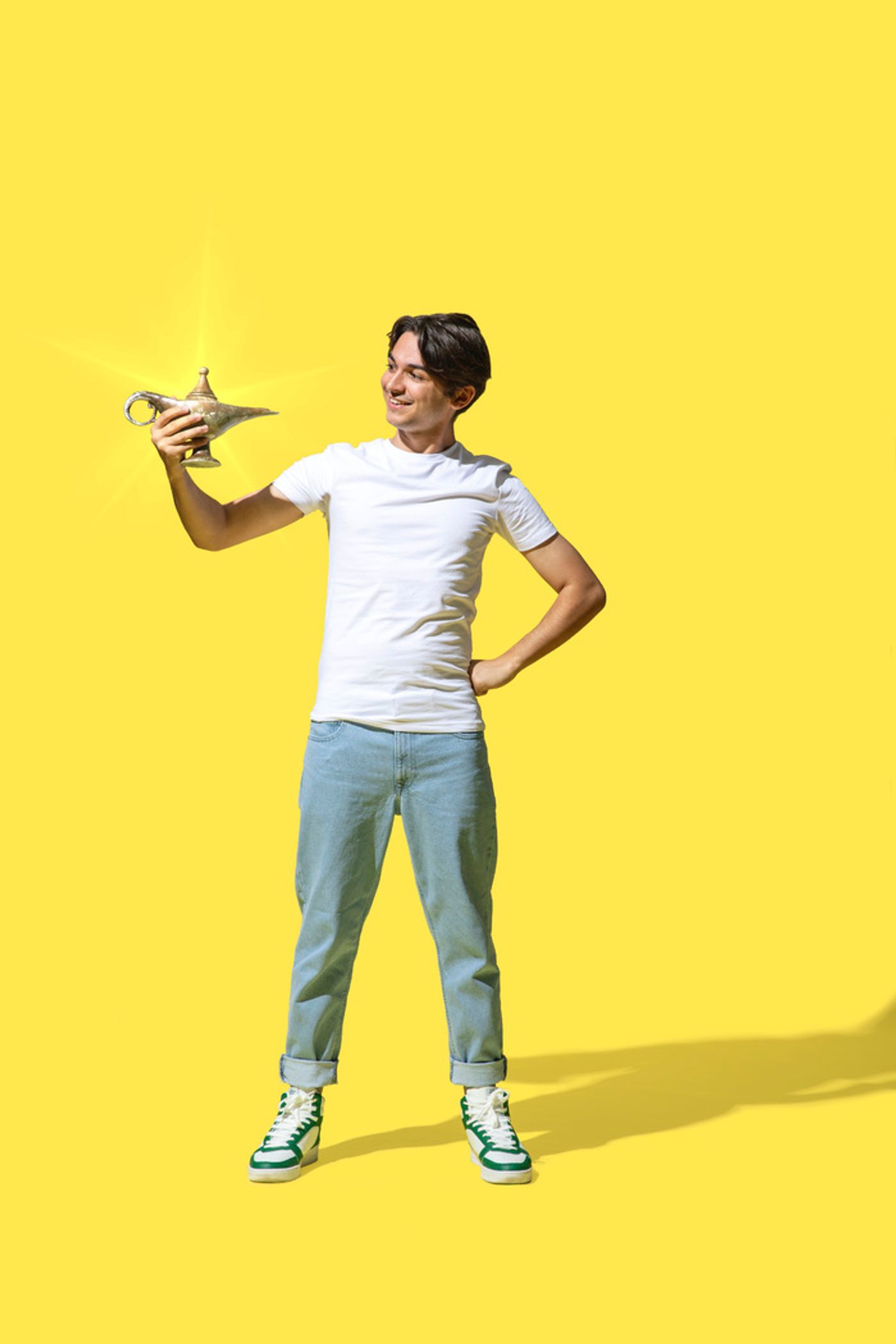 Photos: Full Cast Set For ALADDIN at Hackney Empire; First Look! Photos: Full Cast Set For ALADDIN at Hackney Empire; First Look! Image