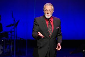 Robert Cuccioli Photo