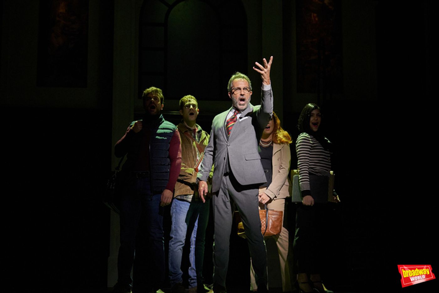 Photos: UNA RUBIA MUY LEGAL se presenta en el Teatro La Latina  Image