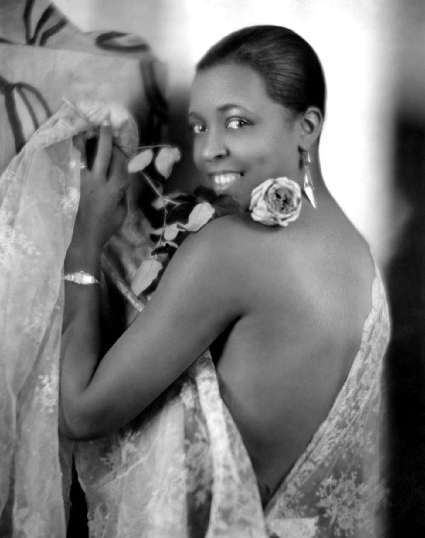 Florance and Jamison Star As Ethel Waters in Kennie Playhouse Theatre's HIS EYE IS ON THE SPARROW  Image