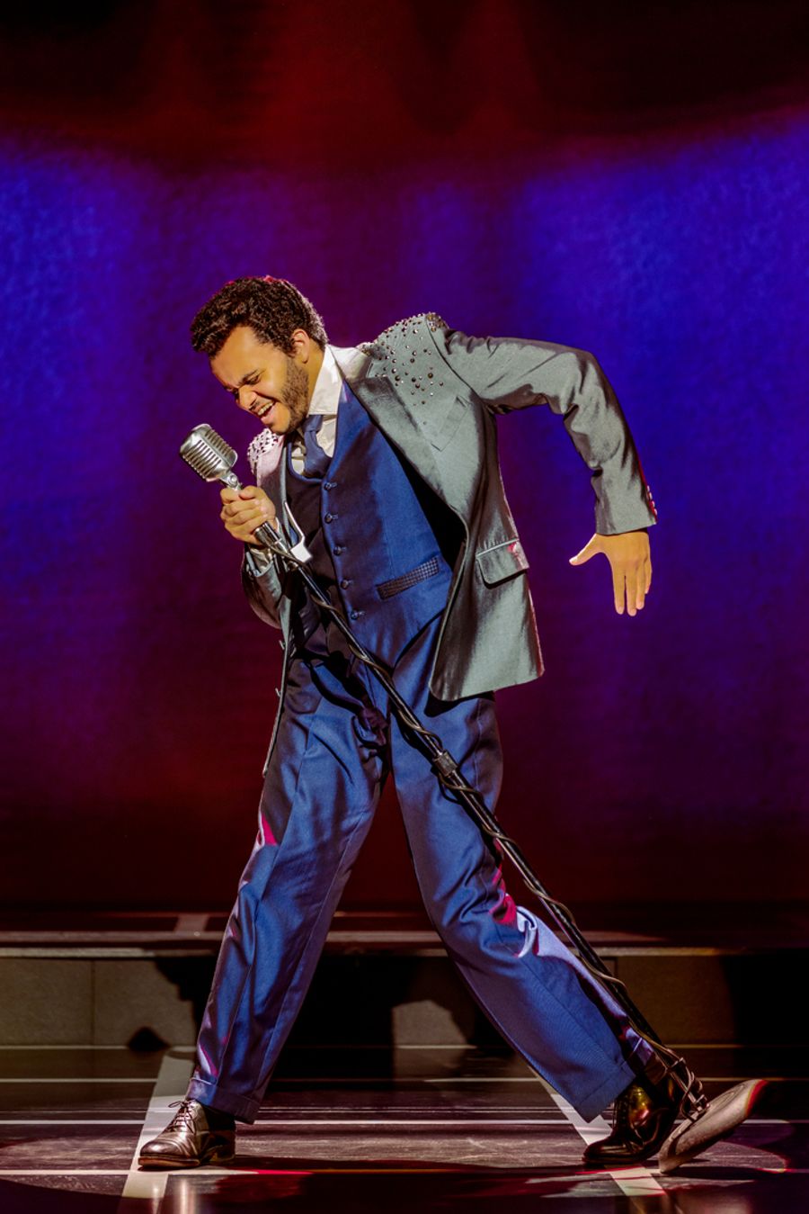 Photos: First Look at Carly Mercedes Dyer and More in THE DRIFTERS GIRL Tour Image