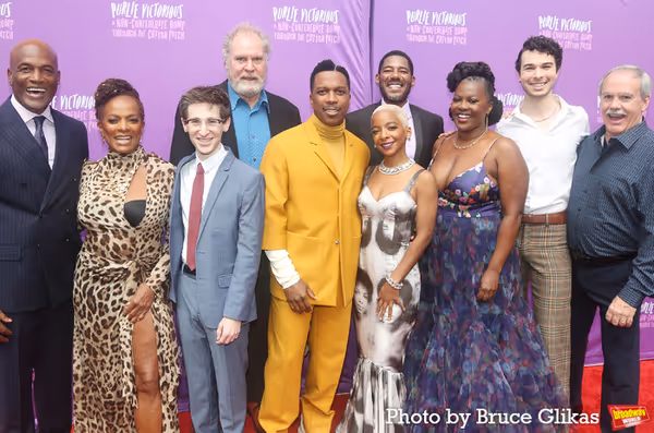 Director Kenny Leon, Vanessa Bell Calloway, Noah Robbins, Jay O. Sanders, Leslie Odom Photo