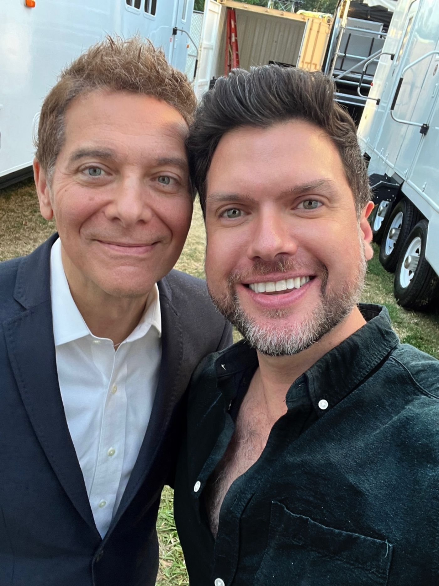 Interview: Mauricio Martinez of 5'11' BASED IN NYC at 54 Below October 5th & 6th  Image