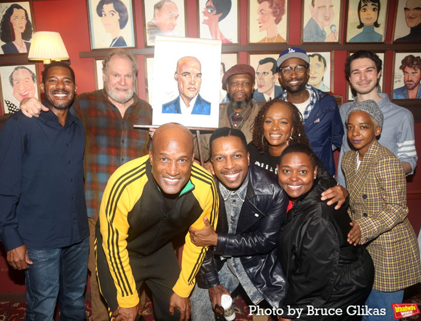 Photos: Director Kenny Leon Gets His Sardi's Portrait  Image