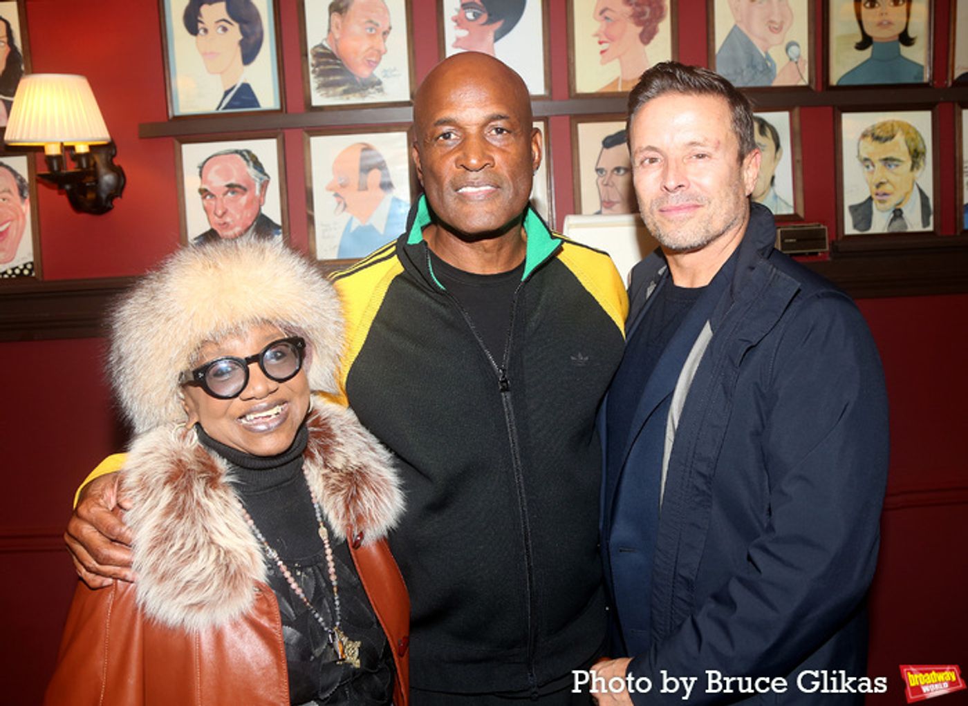 Photos: Director Kenny Leon Gets His Sardi's Portrait  Image