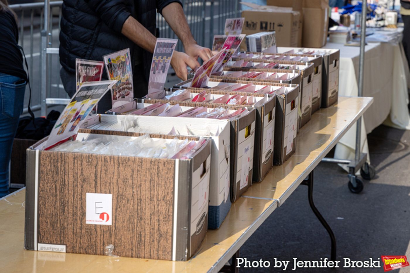 Photos: First Look at the 2023 Broadway Flea Market & Grand Auction  Image