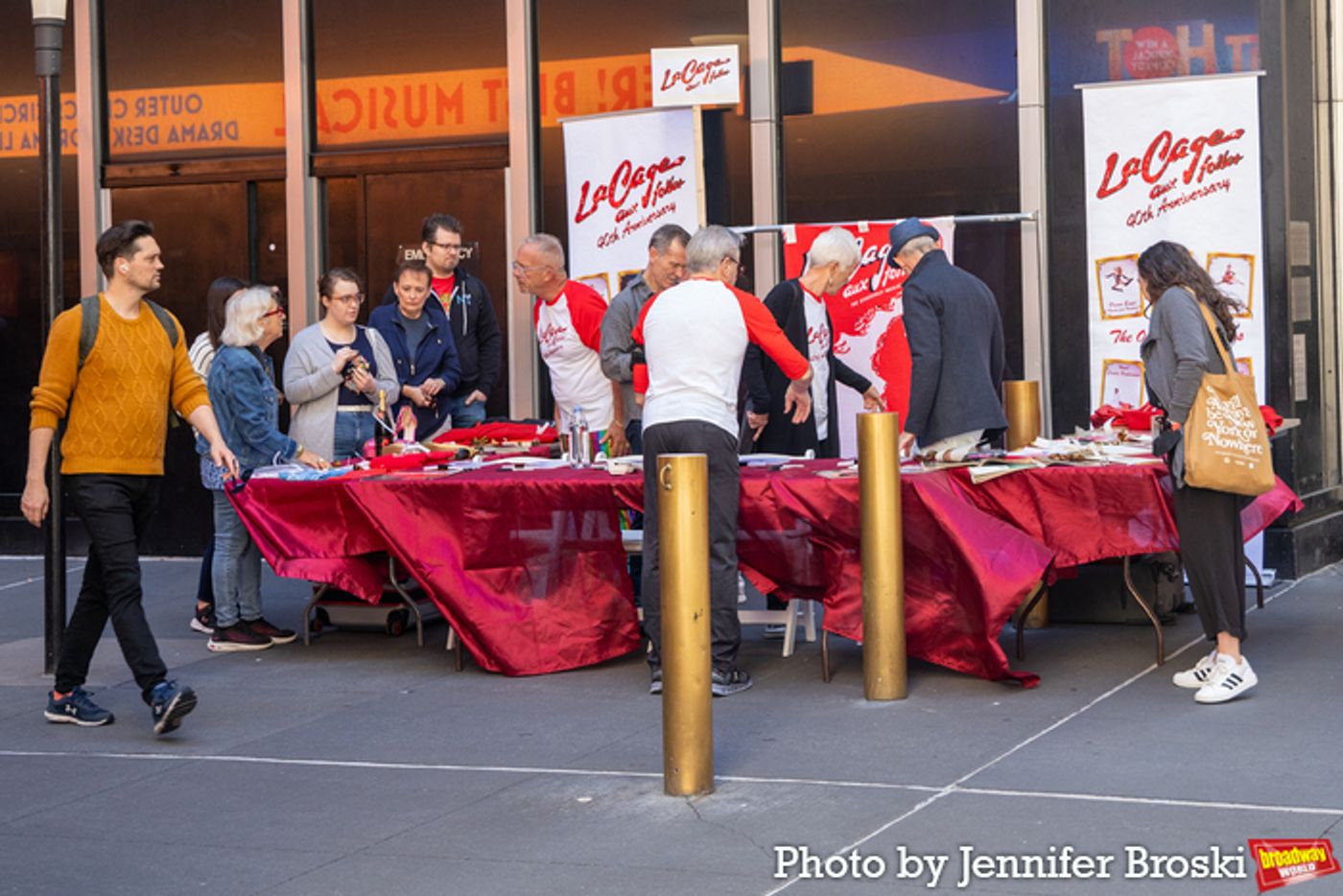 Photos: First Look at the 2023 Broadway Flea Market & Grand Auction  Image