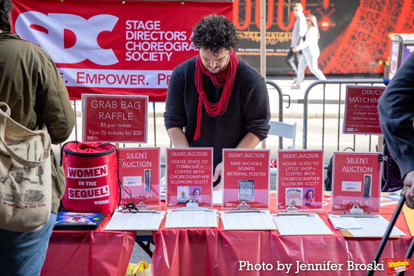 Photos: First Look at the 2023 Broadway Flea Market & Grand Auction  Image