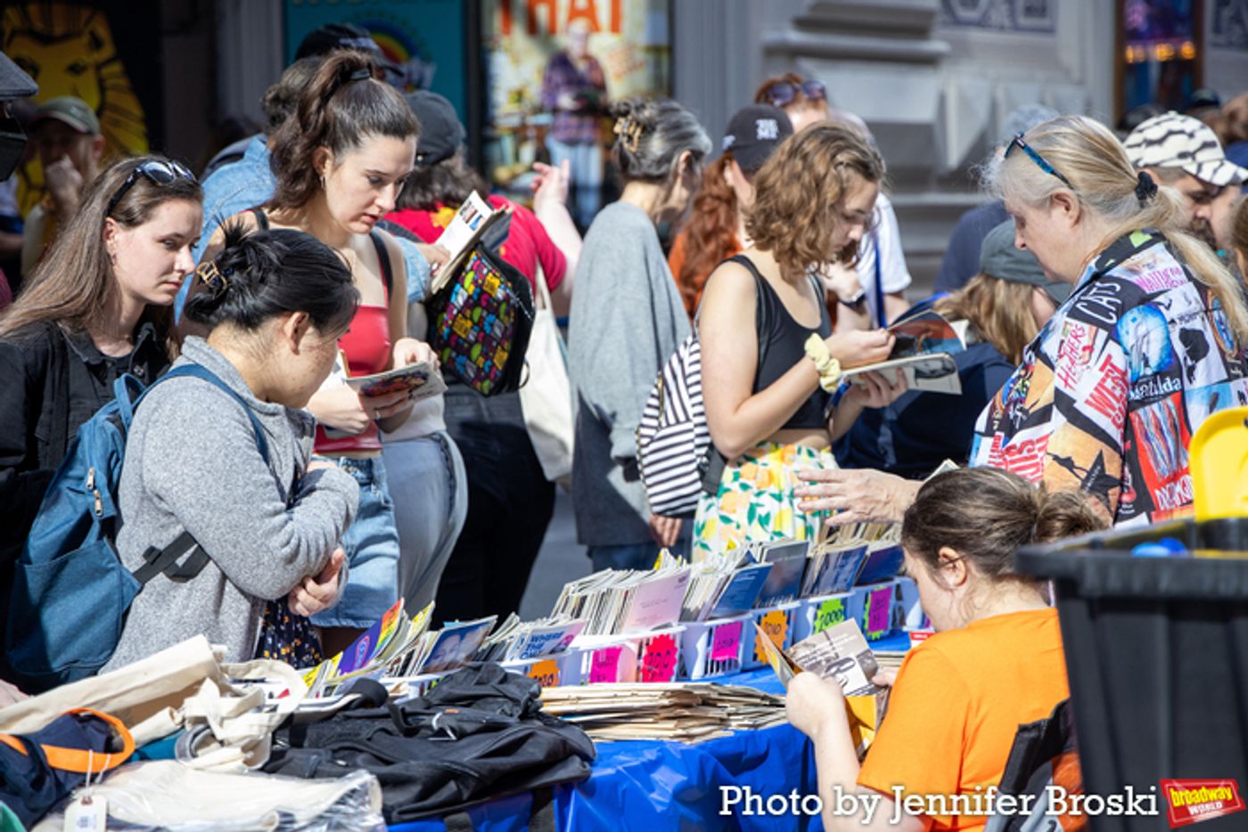 Photos: First Look at the 2023 Broadway Flea Market & Grand Auction  Image