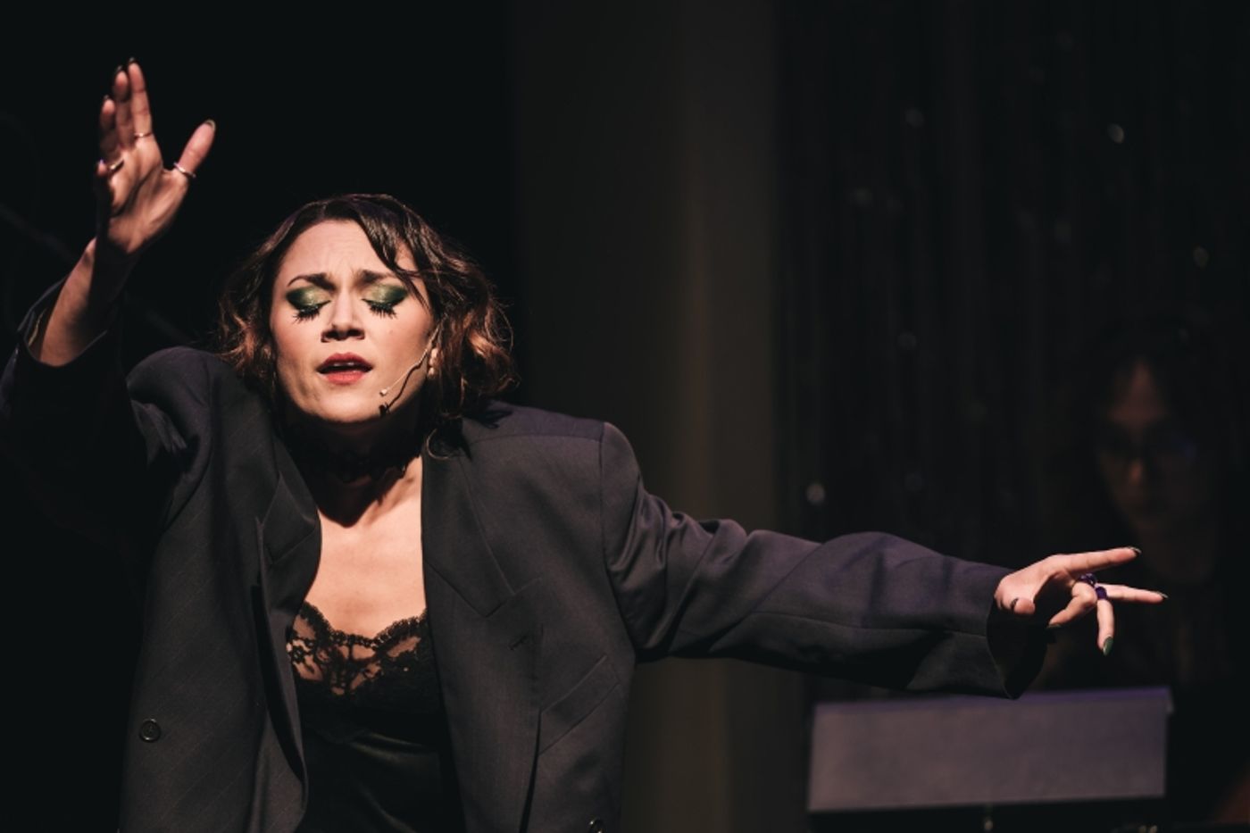 Review: Ovation Productions' CABARET at Meridian Theatres @ Centrepointe  Image