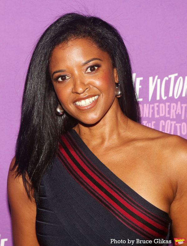 Renée Elise Goldsberry Photo