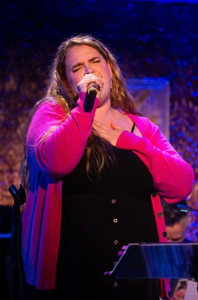 Bonnie Milligan Photo