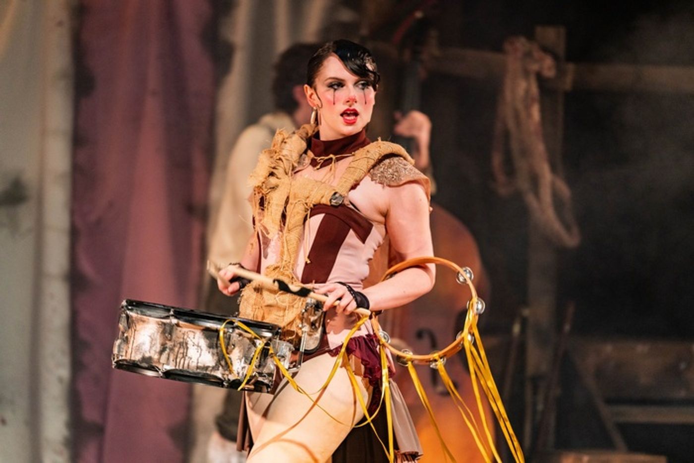 Photos: First Look at the UK Tour of OH WHAT A LOVELY WAR  Image