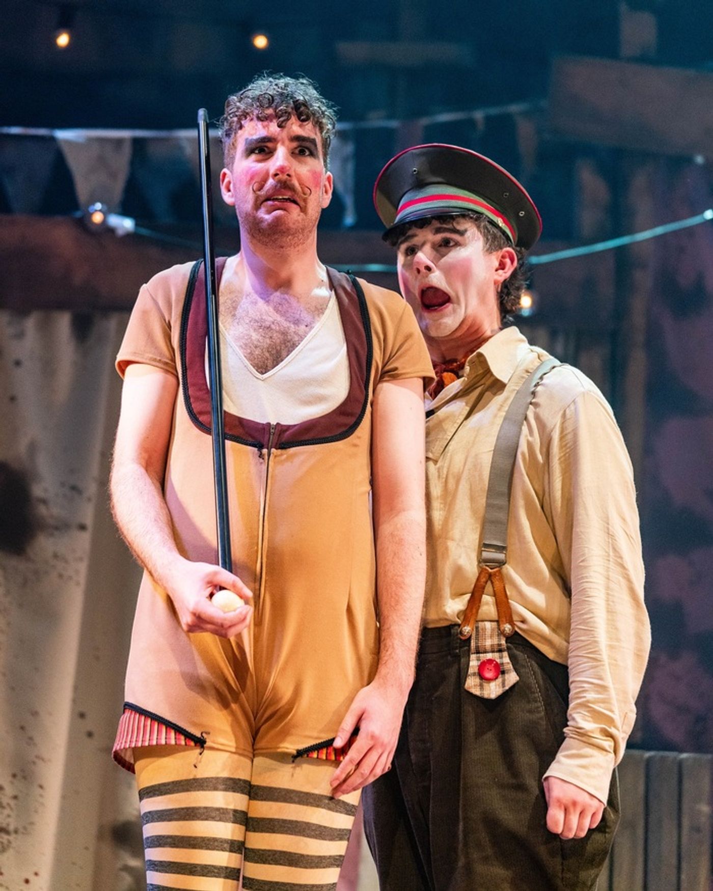 Photos: First Look at the UK Tour of OH WHAT A LOVELY WAR  Image